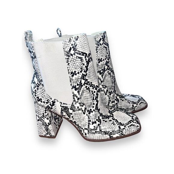 Circus by Sam Edelman Snake Skin Square Heel Polly Ankle Bootie Size 6.5 M - Picture 1 of 5